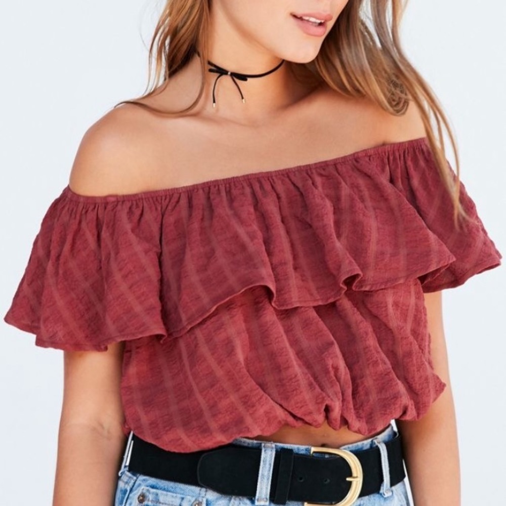Kimchi Blue Ruffle Off the Shoulder Cropped Top